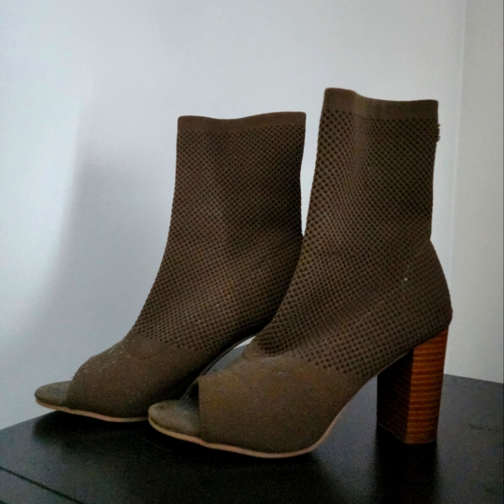 Womens Boots